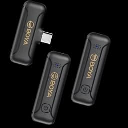 Boya BY-WM3T2-U2 micro cravate sans fil 2,4 GHz avec récepteur USB-C et deux émetteurs compacts noirs, boutons d’alimentation et voyants LED visibles