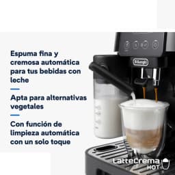 Machine à café noire avec carafe LatteCrema Hot, mousse fine et onctueuse, deux becs, buse vapeur, écran et boutons, plateau égouttoir inox