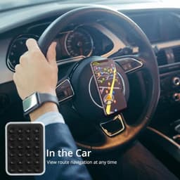 Suporte adesivo para smartphone com ventosa Preto com o telefone colocado no volante