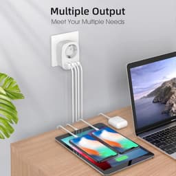 Adaptateur de voyage UK vers EU 2x USB 2x USB-C connecteurs multiples