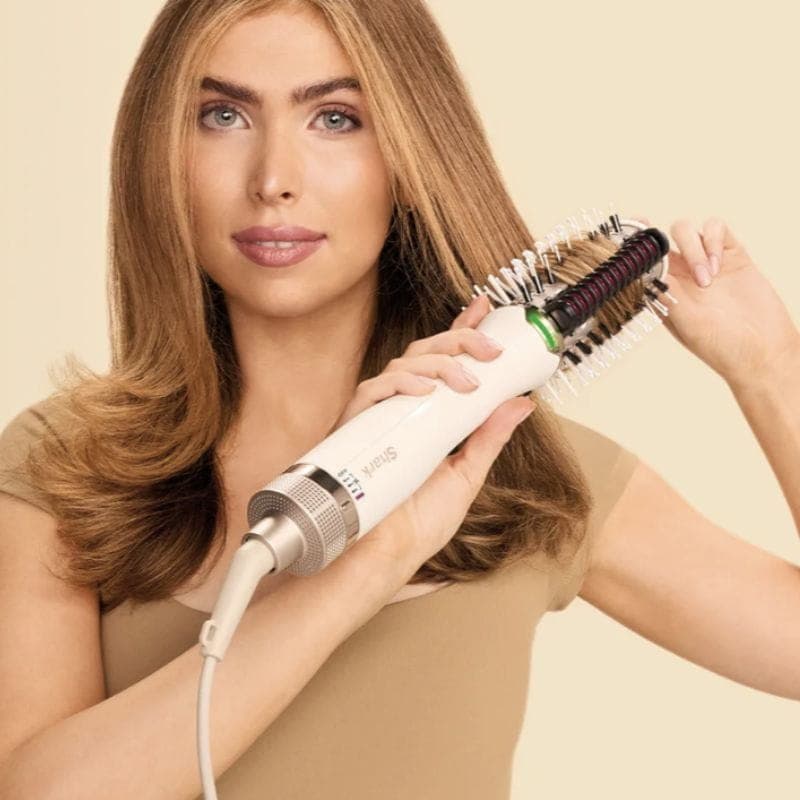 Shark SmoothStyle - Cepillo moldeador imagen dando volumen al cabello