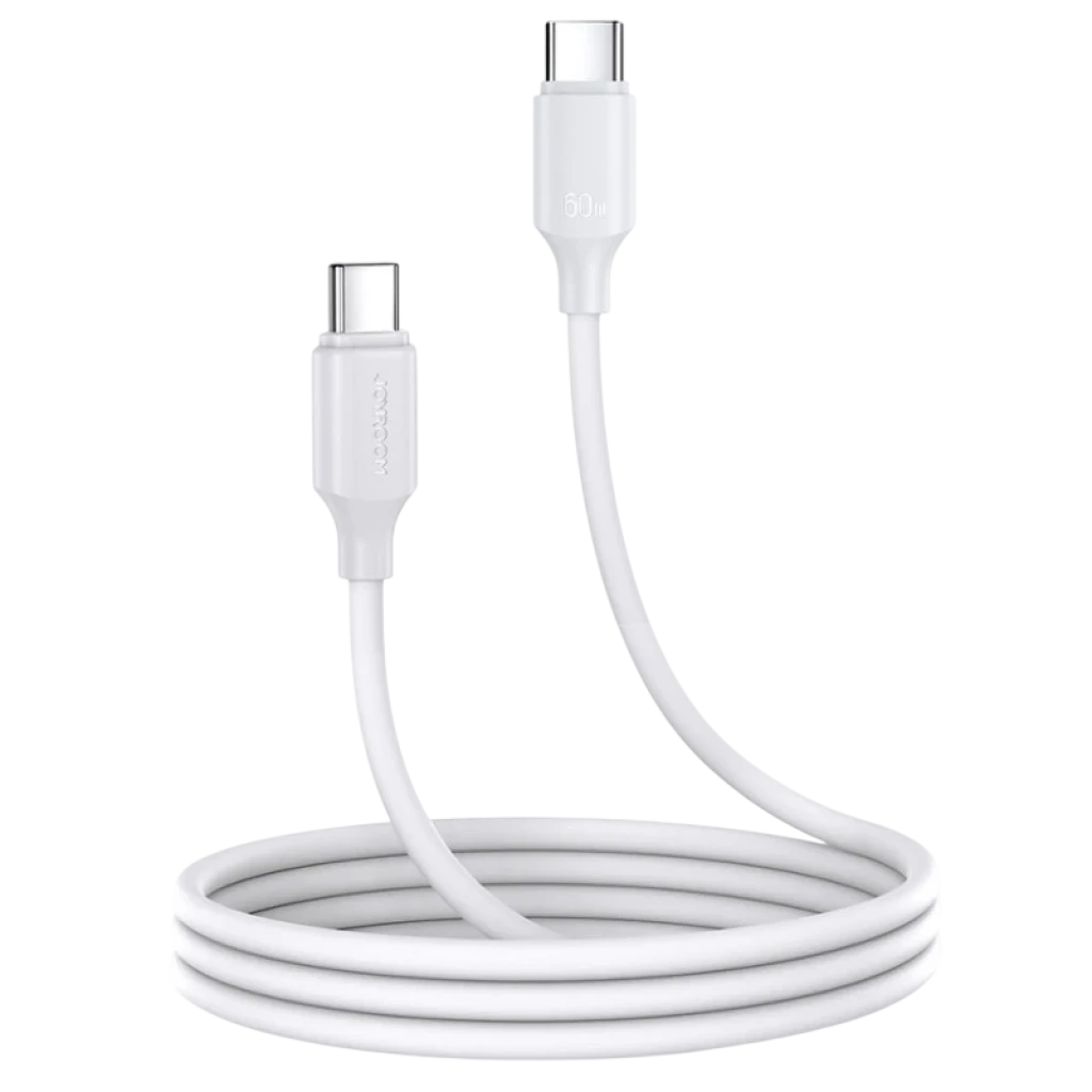 Joyroom Cable USB‑C a USB‑C 60 W, 1 m, blanco. Conectores reversibles, cubierta lisa, diseño robusto y flexible para carga rápida y transferencia estable.