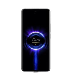 Pantalla de smartphone mostrando carga rápida 120 W al 75 %, con animación luminosa azul y conector USB‑C conectado en la parte inferior
