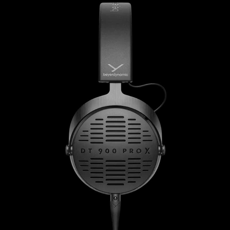 Casque Beyerdynamic DT 900 Pro X 48 Ω noir, arceau rembourré, coques ouvertes grillagées, câble détachable, design studio/scène robuste et élégant