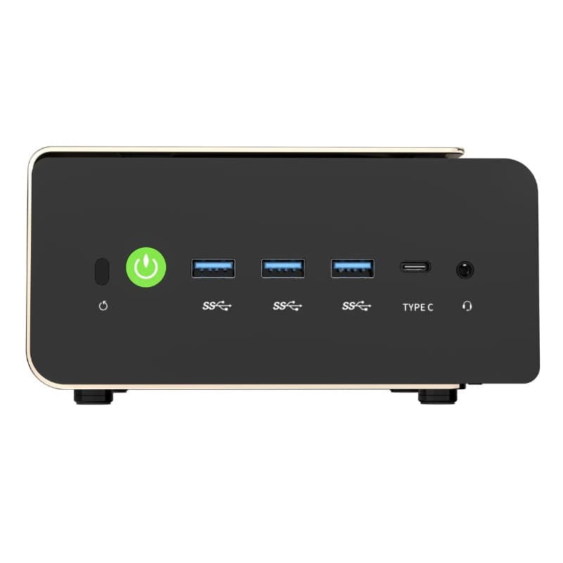 Frontal del mini PC GMKtec EVO-T1 en negro con botón de encendido verde, 3 puertos USB 3.0, 1 USB-C, jack de audio y chasis compacto con bordes dorados