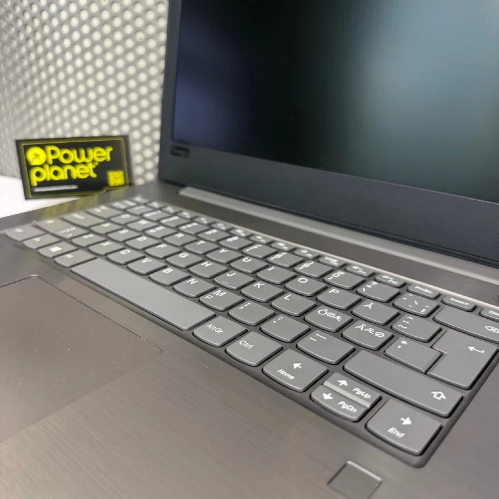 Lenovo V330-14IKB 14' Core i5-8250U - 256GB SSD - 8GB - QWERTZ Renovado - Estado Excelente - Ítem2