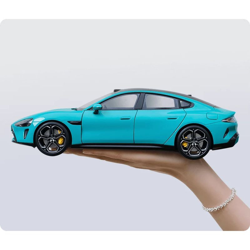 Xiaomi SU7 1/18 Die-cast Model Car Azul Aguamarina - Item1