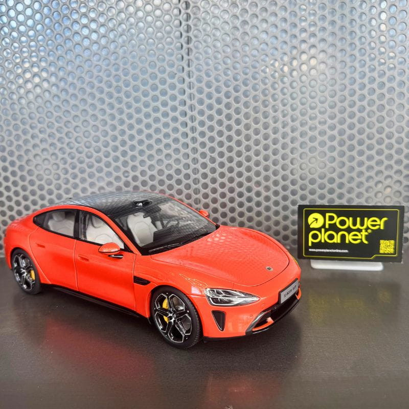Xiaomi SU7 1/18 Die-cast Model Car Lava Laranja, esportivo em miniatura com carroceria laranja vibrante, teto panorâmico preto e rodas detalhadas - Item2