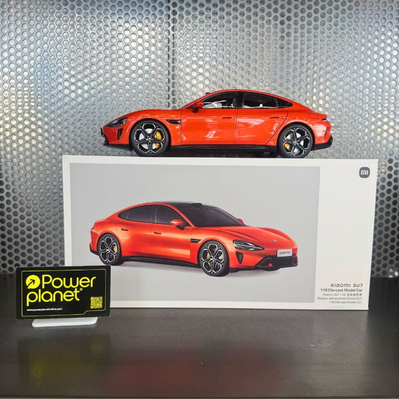 Xiaomi SU7 1/18 Die-cast Model Car Lava Laranja, esportivo em miniatura com carroceria laranja vibrante, teto panorâmico preto e rodas detalhadas - Item1