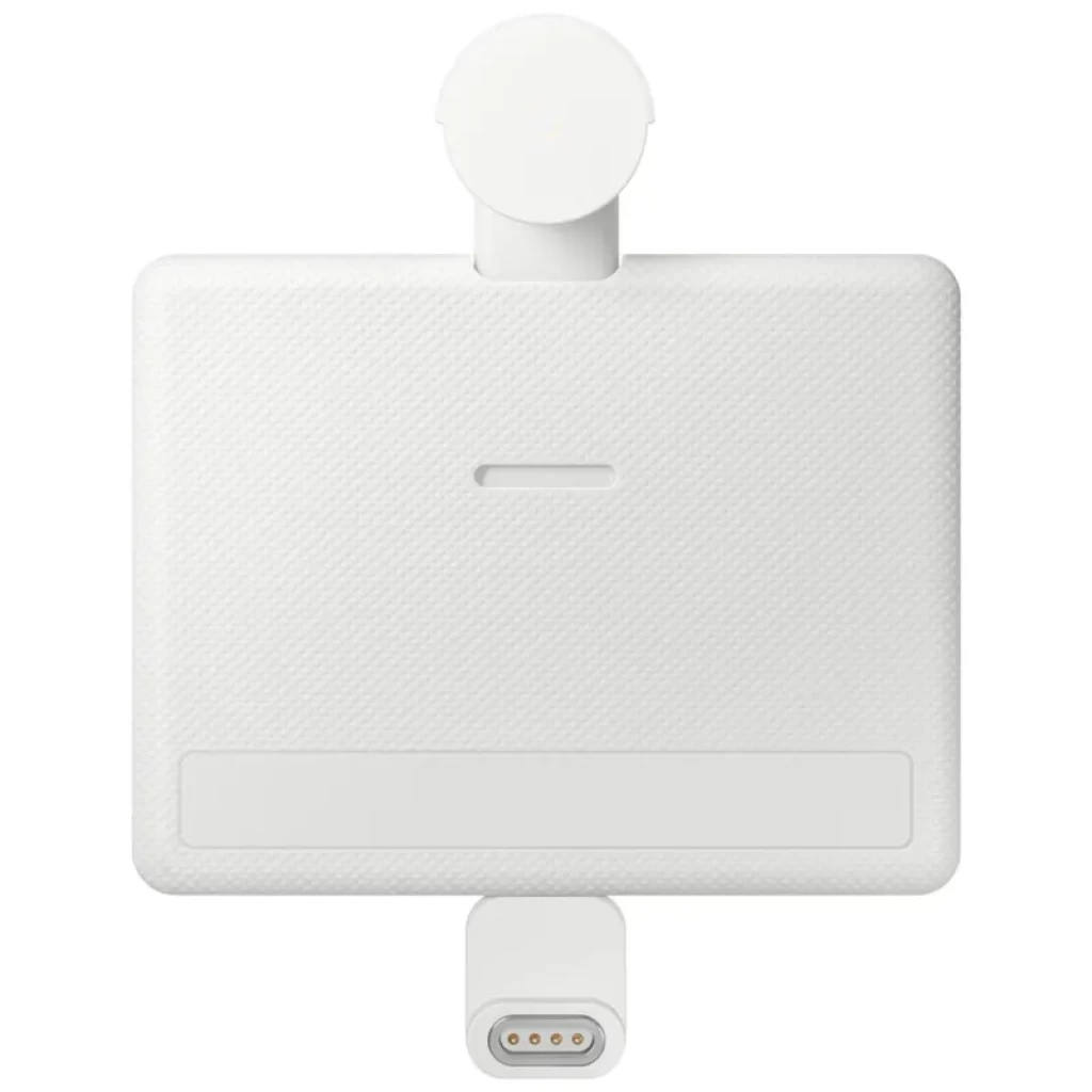 Monitor Samsung M8 M80D 32 pulgadas 4K UHD 60 Hz en color blanco, diseño minimalista con base rectangular, marco fino, cámara superior y control remoto - Ítem8