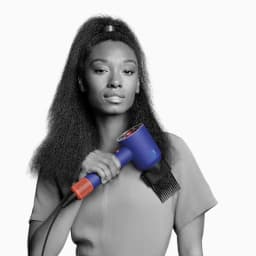 Dyson Supersonic Nural HD16 Ceramic Blue, secador azul con boquilla difusora tipo peine, diseño ergonómico y rejilla frontal iluminada con sensores Nural