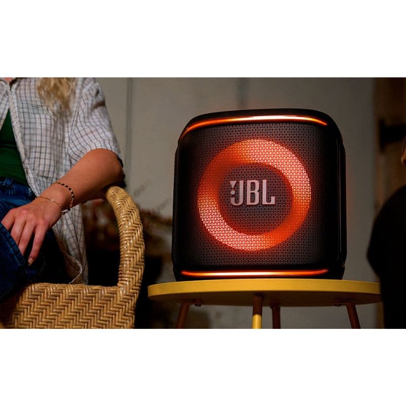 JBL Encore 2 Noir - Haut-parleur Bluetooth, image réelle sur une table