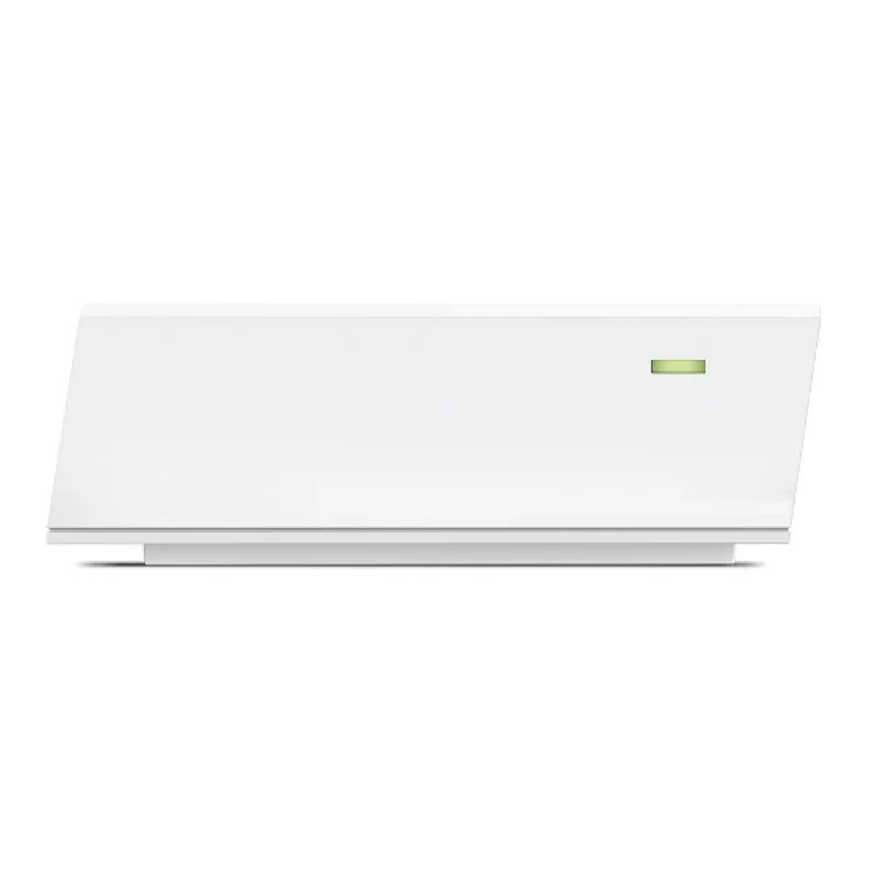 Adaptador PoE passivo TP-Link branco, formato compacto, com duas portas RJ45 (PoE e LAN) na lateral; acabamento fosco e logo TP-Link no topo. - Item1