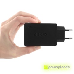 AUKEY PA-U36 Cargador de 4 Puertos USB - Ítem1