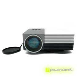 Mini Proyector GM50 - Ítem1
