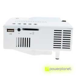 Proyector UC28 - Ítem3