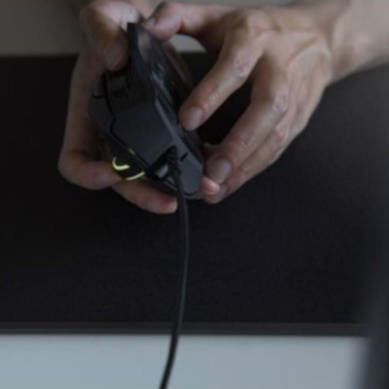 Rato Gaming Razer Basilisk Essential -6400 DPI - Item5