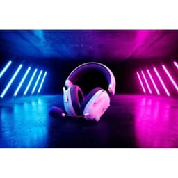 Detalle de los Auriculares Razer Blackshark V2 Pro Bluetooth Sonido 7.1 Blanco