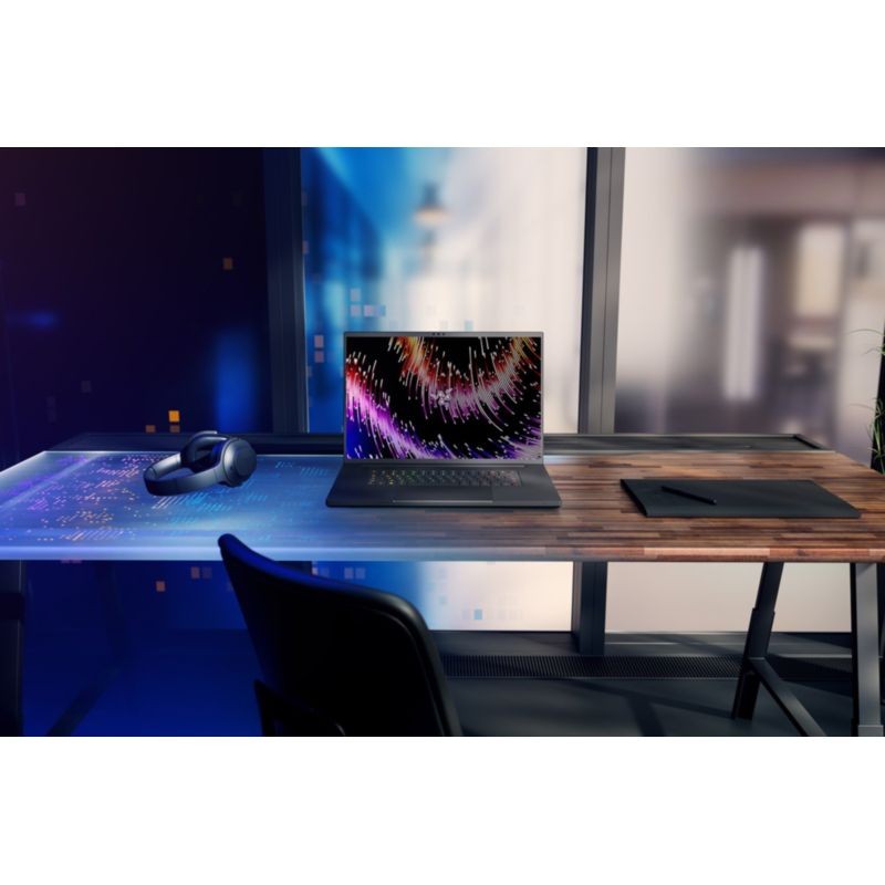 Razer Blade 18 Intel Core i9-13950HX/16GB/1TB/W11 Home - RZ09-0484REH3-R3E1 - Negro - Portátil 18 - Ítem10
