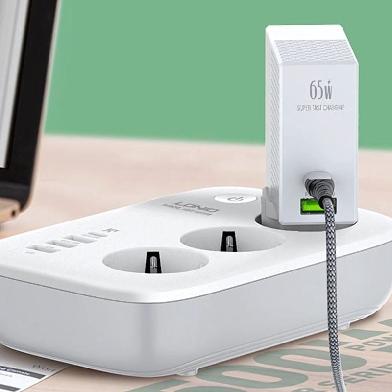 LDNIO SEW3452 Multiprise intelligente 3 prises + 4 USB Wi-Fi Blanc - Ítem1
