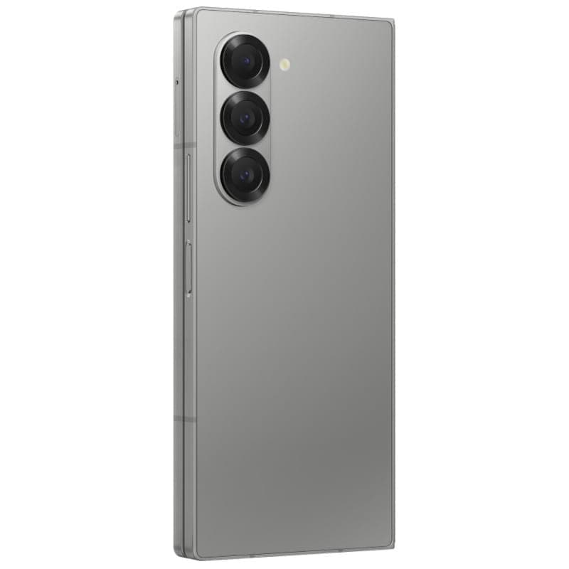 Samsung Galaxy Z Fold6 5G gris en position pliée, dos épuré avec triple module photo vertical proéminent, bords plats métalliques et finitions soignées