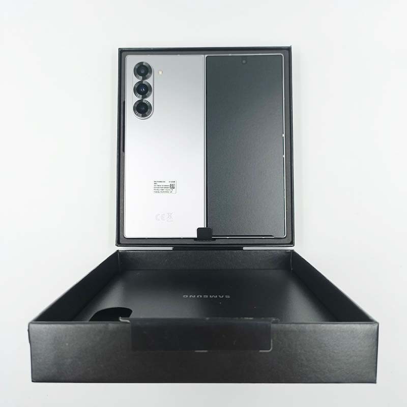 Samsung Galaxy Z Fold6 5G 12GB/512GB Cinzento - Telemóvel Renovado - Condição Premium - Item4