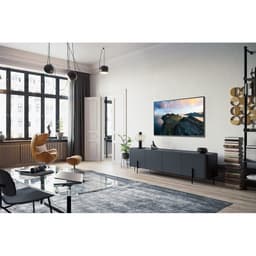 Samsung TQ75Q70DAT 75 4K UHD Smart TV Wifi Preto - Televisão Foto real na sala