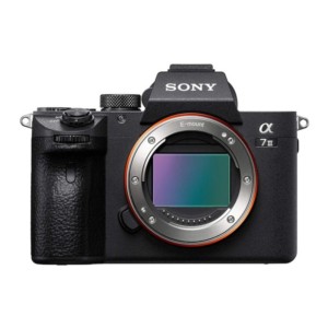 Sony Alpha 7 III Cuerpo MILC 24,2 MP 35mm Negro - Cámara reflex