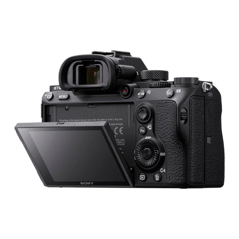 Perspective de l'appareil photo reflex Sony Alpha 7 III Corps MILC Noir avec écran inclinable