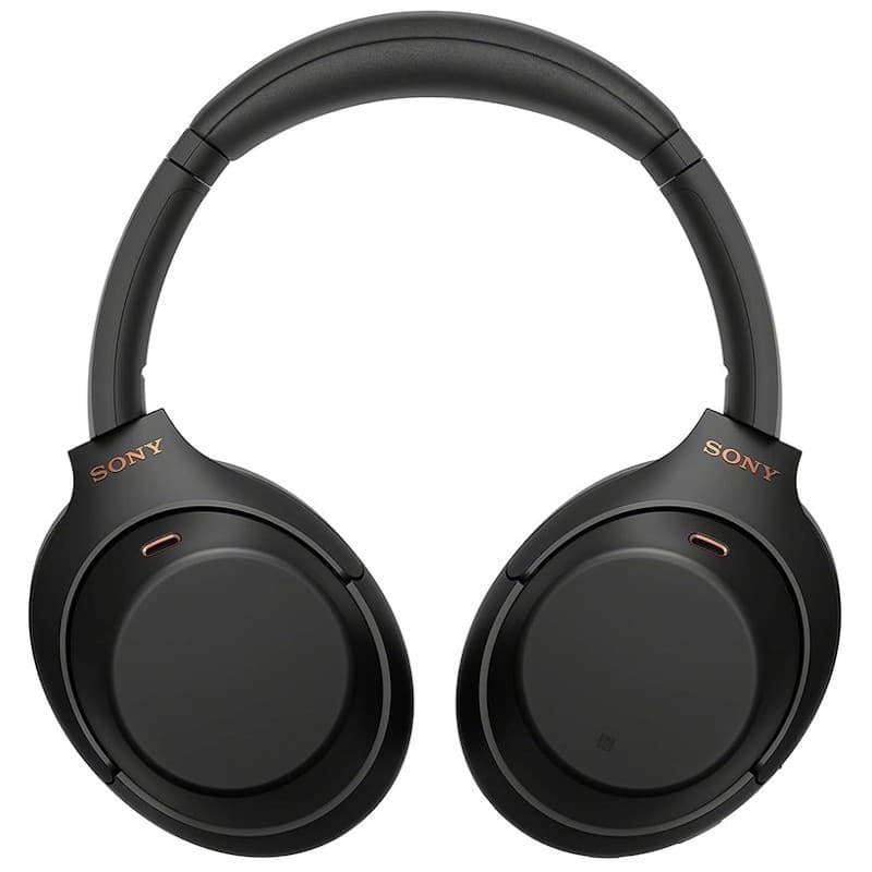 Sony WH-1000XM4 preto, over-ear com acabamento fosco, detalhes em cobre, faixa acolchoada e copos ovais grandes; design dobrável e minimalista