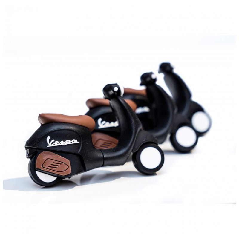 TECH ONE TECH TEC5150-32USB 32 GB USB Moto Vespa Preto - Item3
