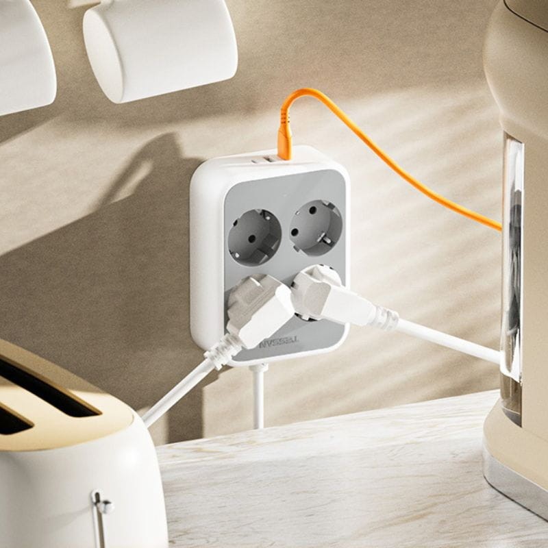 TESSAN TS-PS01DE00 Bloc multiprises 4 prises + 3 USB - Ítem3