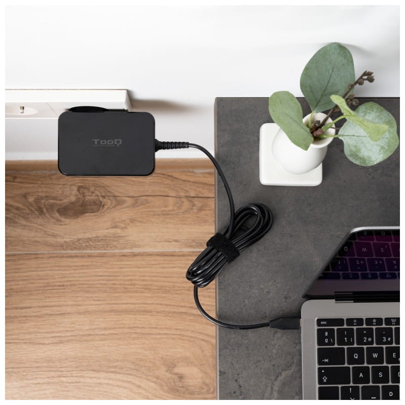 TooQ TQLC-USBCGAN90PD 90W USB-C Preto - Carregador Portátil - Item1