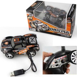 Carro telecomandado l939 - Item5
