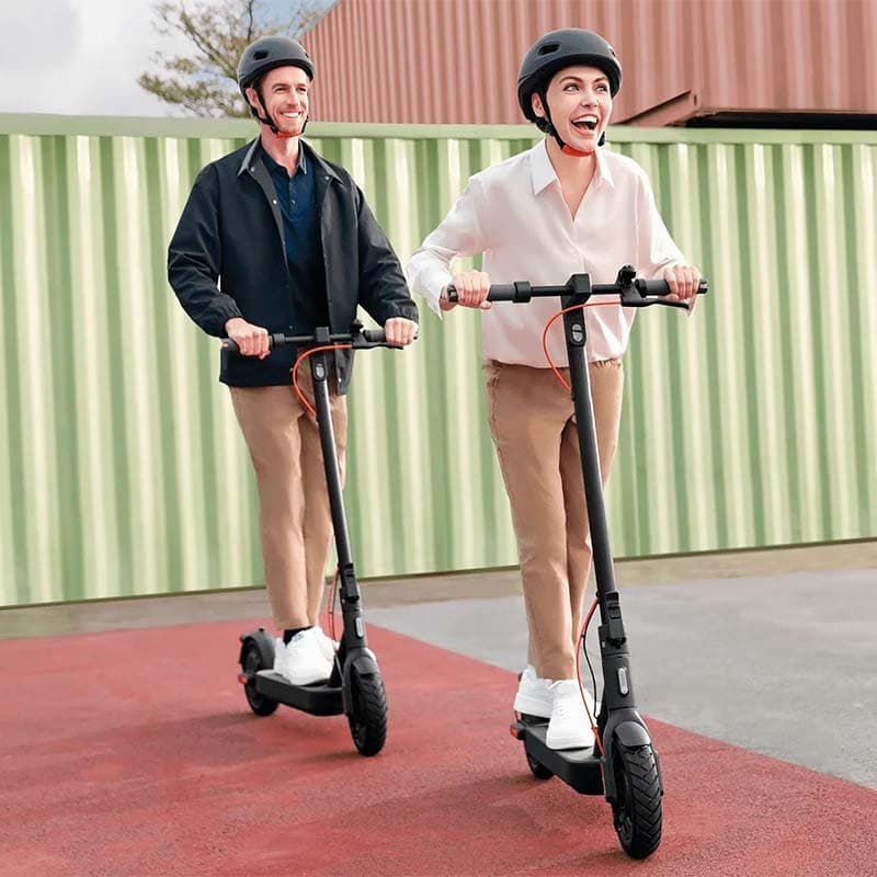 photo réelle de la Trottinette Électrique Xiaomi Electric Scooter 4 Pro (2ème Génération)
