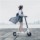 Xiaomi Mi Electric Scooter M365 Blanco - Color Blanco y negro - Diseño Ligero - Estructura de Aluminio Aeroespacial - Batería 18.650 mAh - Recorrido de 30 km / Una sola Carga - Diseño Plegable - Faros Ultrabrillantes - Luces rojas de frenado - Ítem3