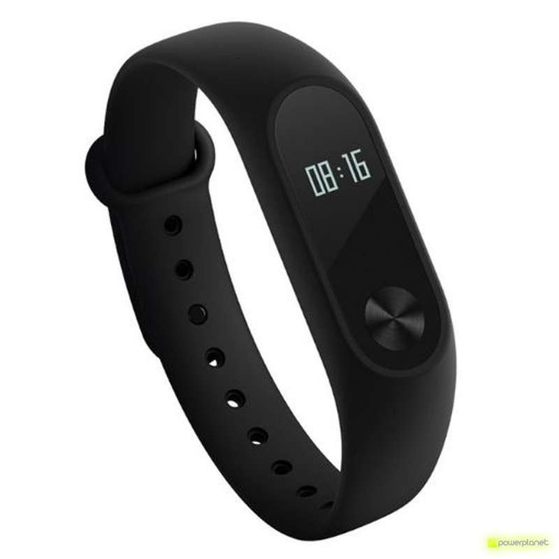 He probado la Xiaomi Mi Band 7 para comprobar su autonomía, pero he dejado  de usarla